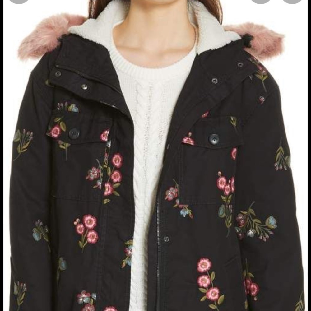 Kate Spade Black Floral Jacket with Pink Fur Trim - Picture 6 of 11